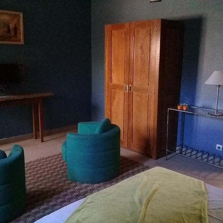 ダカール Les 5 Lanternes By Clara Bed & Breakfast エクステリア 写真